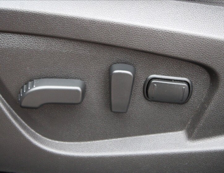 Renault Arkana SUV / Terénní 1,6 l 105 kw