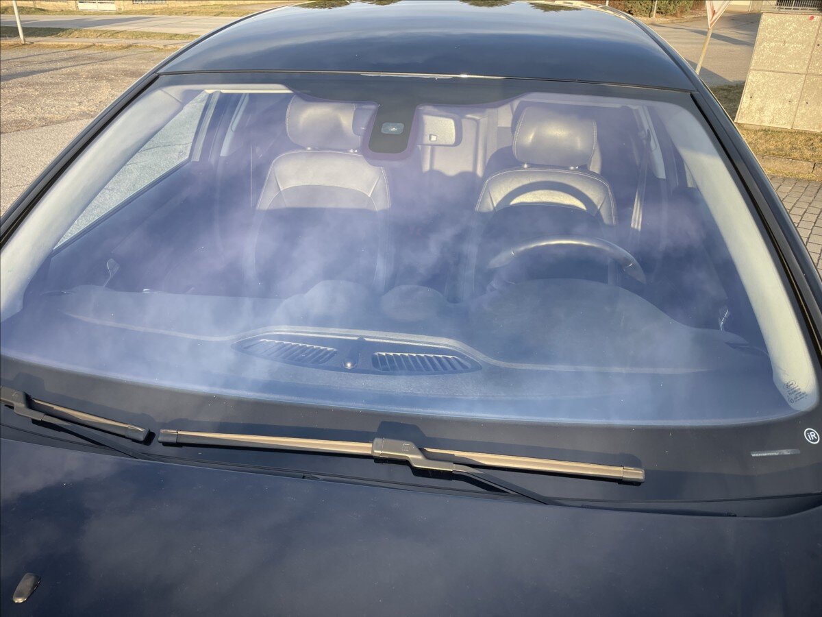 Ford Mondeo Kombi 2,2 l 147 kw