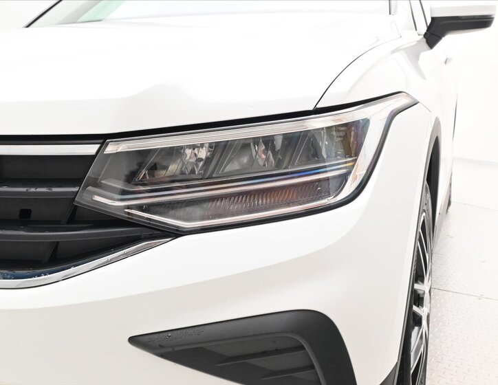 Volkswagen Tiguan SUV 2,0 l 110 kw