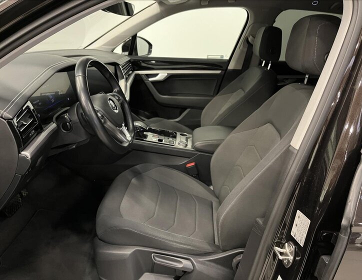 Volkswagen Touareg SUV / Terénní 3,0 l 170 kw