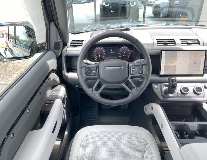 Land Rover Defender SUV 5,0 l 313 kw