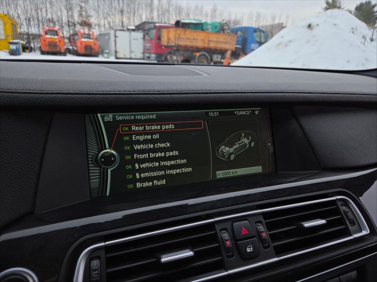 BMW Řada 7 Sedan / Limuzína 4,4 l 300 kw