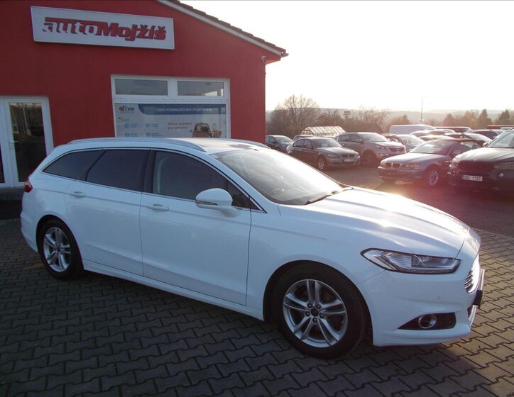 Ford Mondeo 8