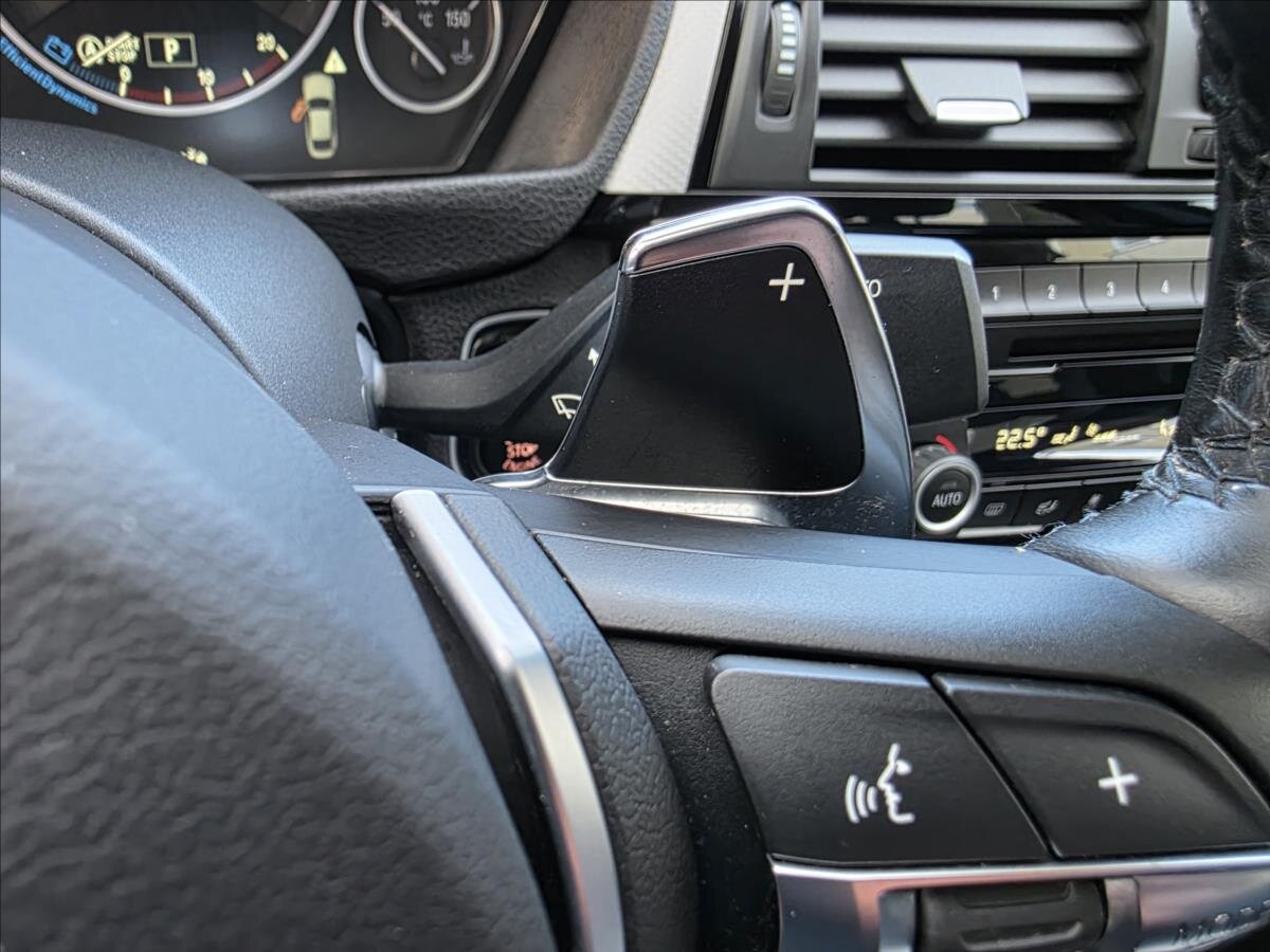 BMW Řada 4 Kupé 3,0 l 190 kw