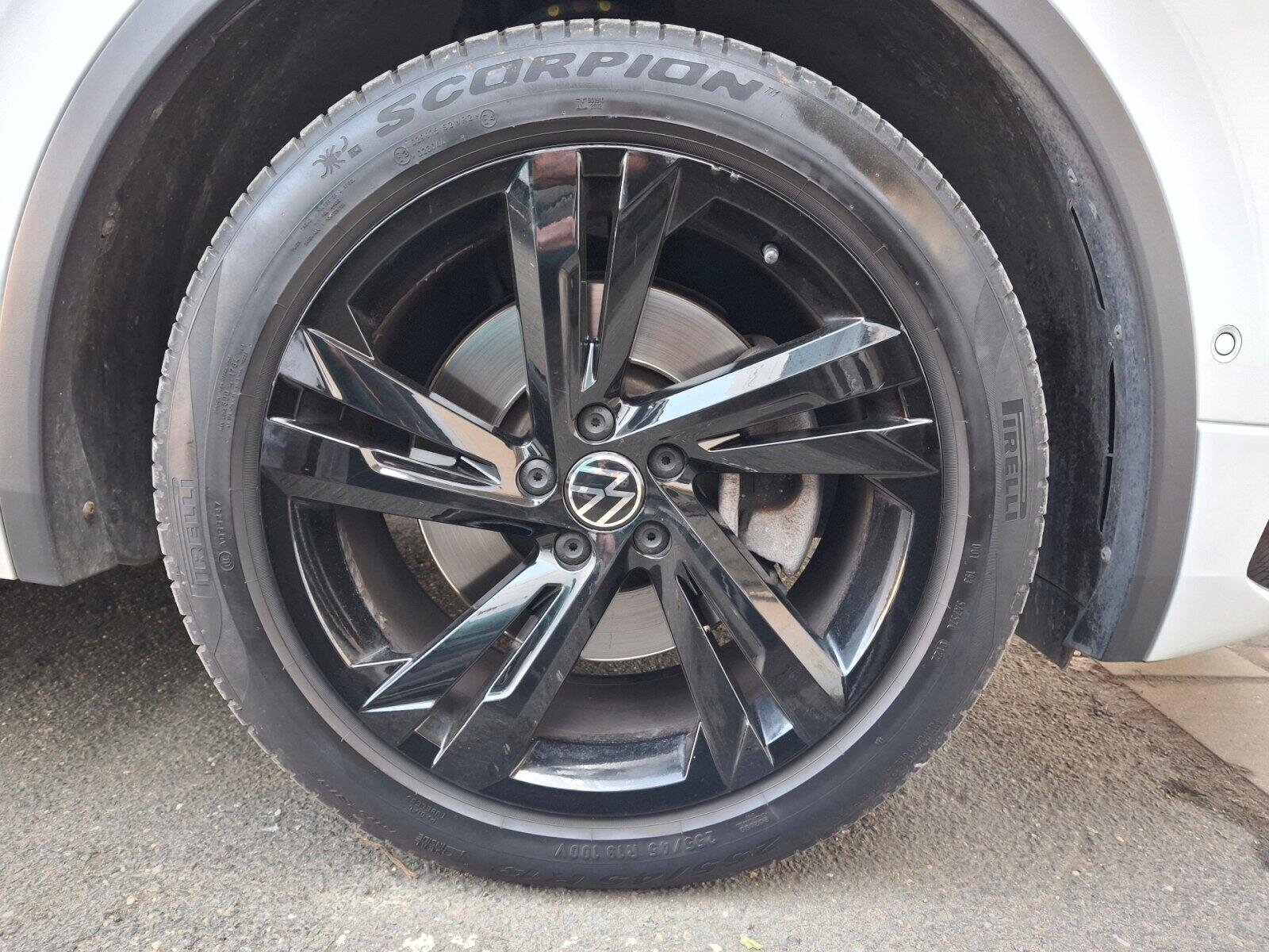 Volkswagen Tiguan SUV / Terénní 2,0 l 180 kw