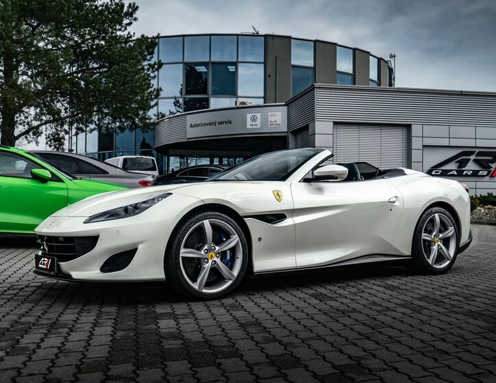 Ferrari Portofino 39