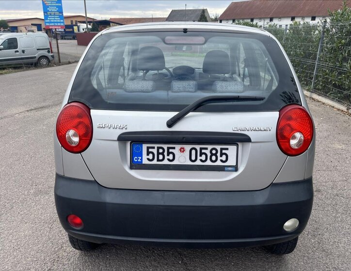 Chevrolet Spark 7