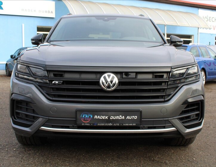 Volkswagen Touareg 2