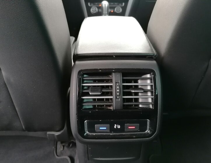 Volkswagen Passat 19