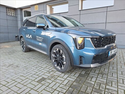 KIA Sorento SUV / Terénní 2,2 l 142 kw