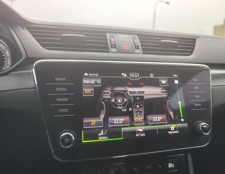 Škoda Superb Kombi 2,0 l 140 kw