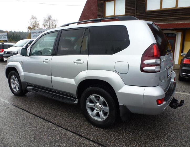 Toyota Land Cruiser 14