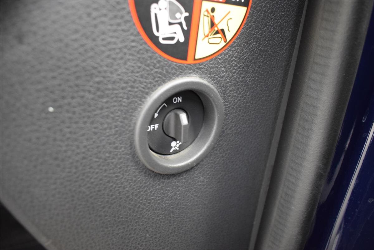 Dacia Logan Kombi 898,0 66 kw