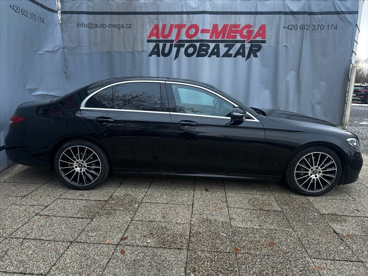 Mercedes-Benz Třídy E Sedan / Limuzína 2,0 l 143 kw