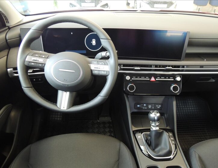 Hyundai Tucson SUV 1,6 l 118 kw