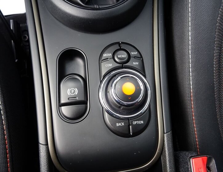 Mini Countryman Kombi 1,5 l 165 kw