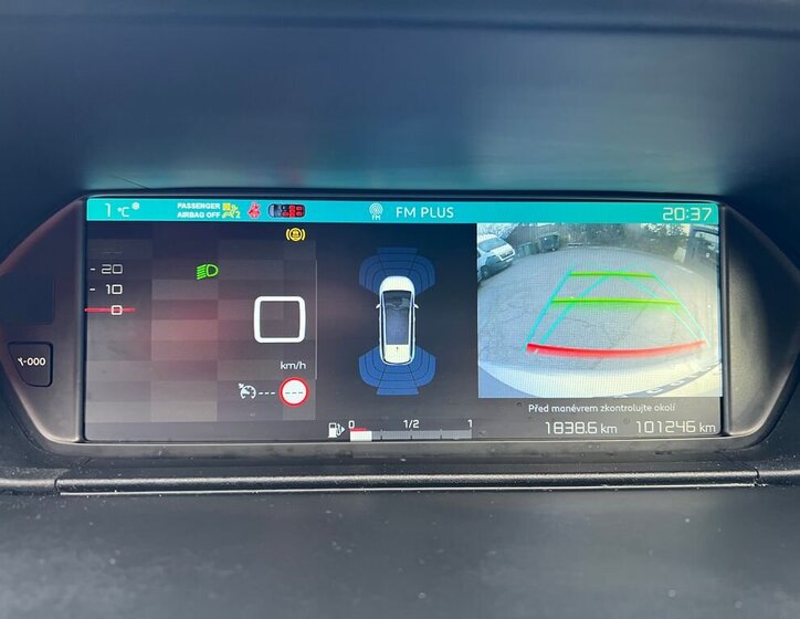 Citroën Grand C4 Picasso 11