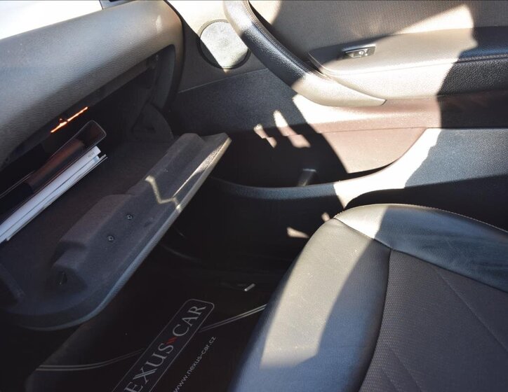 BMW X4 Sedan 2,0 l 140 kw