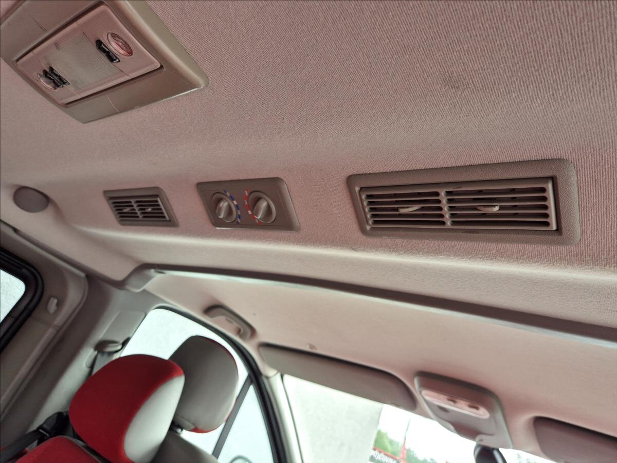 Opel Vivaro VAN-Minibus 2,0 l 84 kw