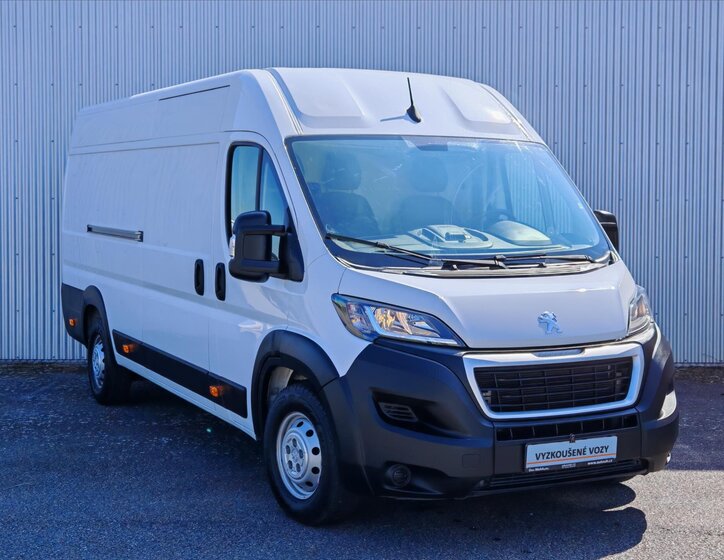 Peugeot Boxer Skříň 2,2 l 121 kw