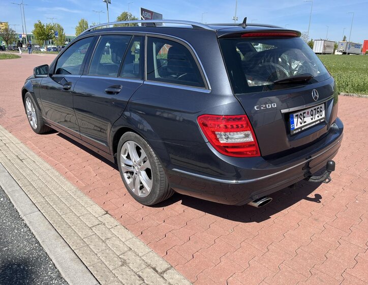 Mercedes-Benz Třídy C Kombi 1,8 l 135 kw