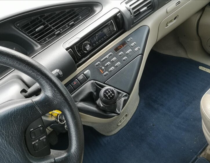 Peugeot 806 Kombi 2,1 l 80 kw