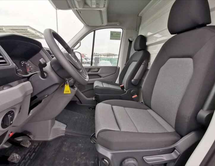 Volkswagen Crafter Skříň 2,0 l 120 kw