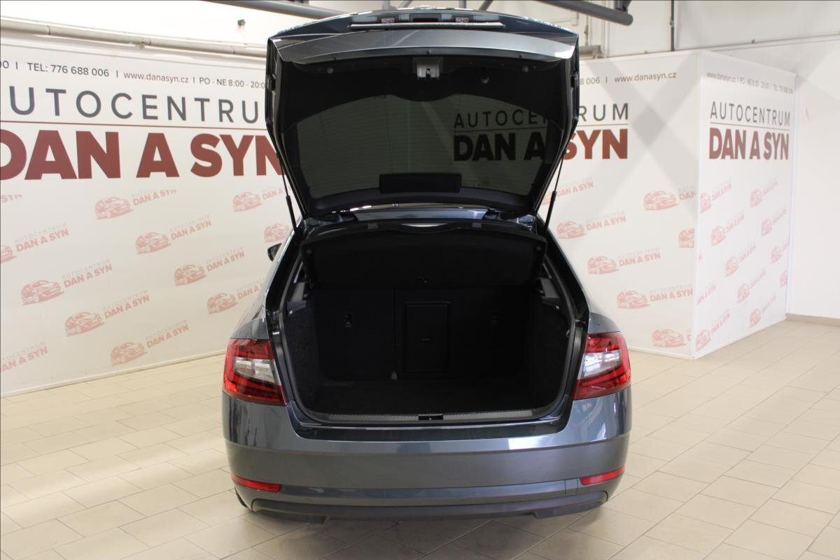 Škoda Octavia Sedan / Limuzína 1,6 l 85 kw