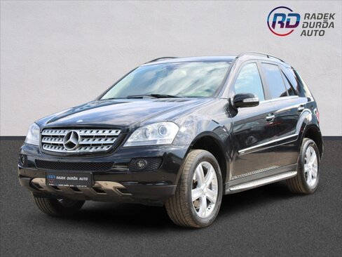 Mercedes-Benz Třídy M SUV / Terénní 3,0 l 165 kw