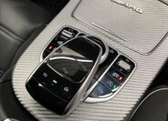 Mercedes-Benz Třídy E 19