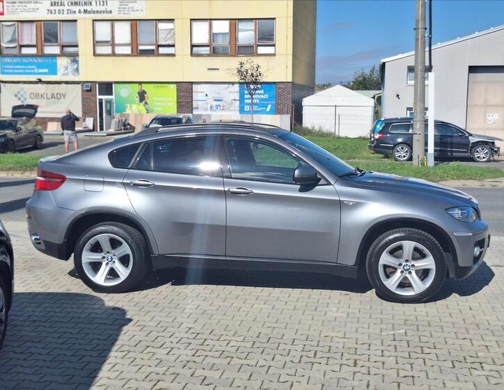 BMW X6 4