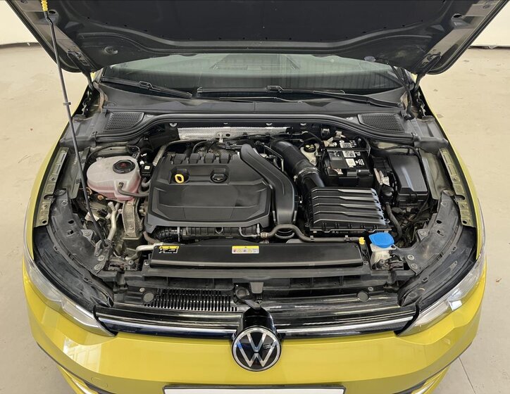 Volkswagen Golf 35