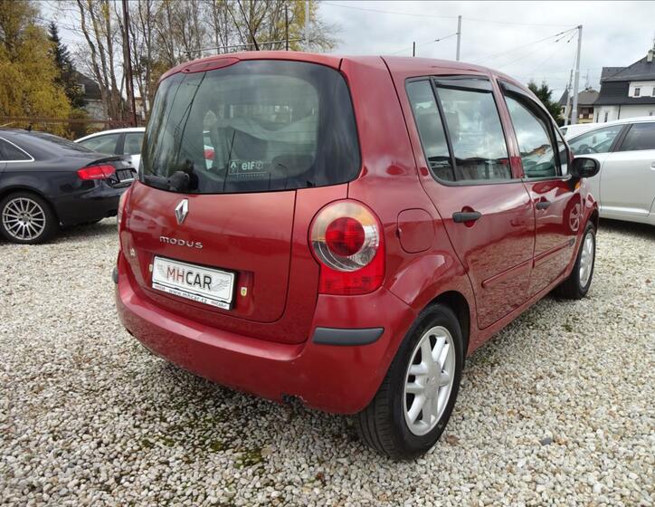 Renault Modus 7