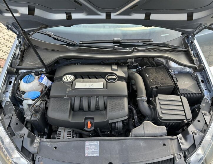 Volkswagen Golf Hatchback 1,6 l 75 kw