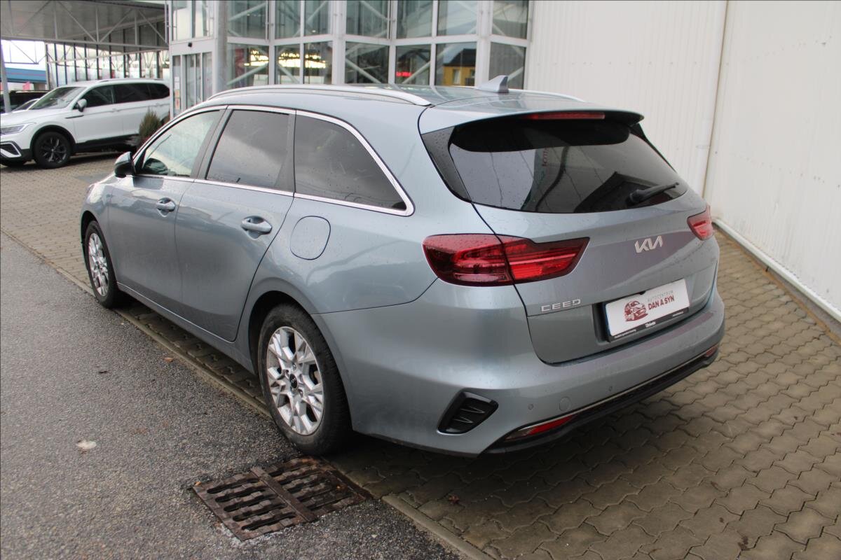 KIA Ceed Kombi 1,5 l 117 kw