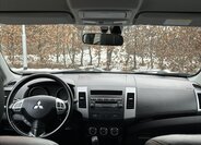 Mitsubishi Outlander SUV 2,3 l 130 kw
