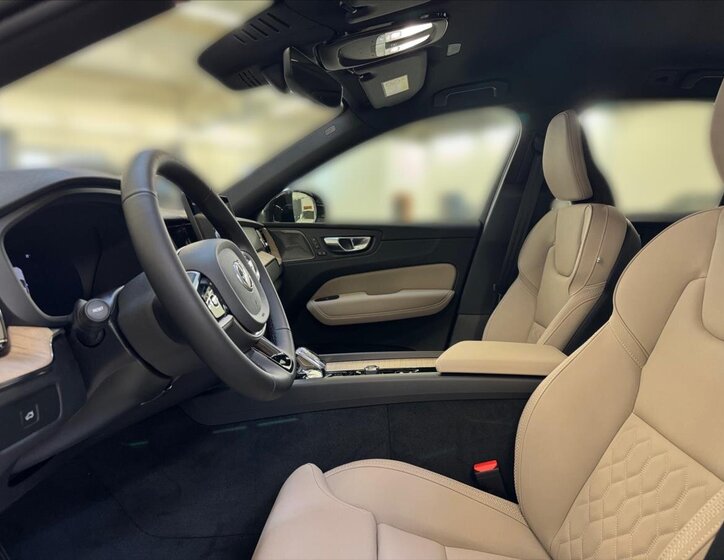 Volvo XC60 SUV 2,0 l 184 kw