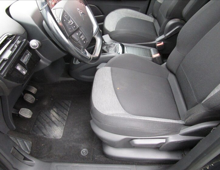 Citroën Grand C4 Picasso MPV 2,0 l 110 kw