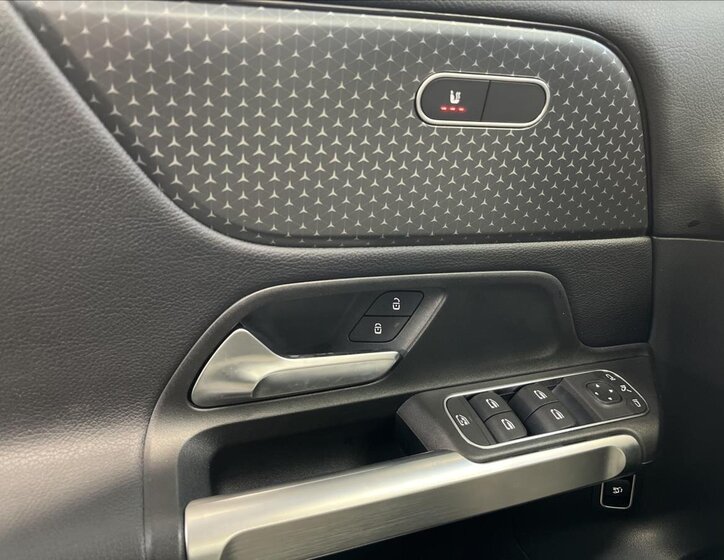 Mercedes-Benz GLB SUV 2,0 l 110 kw