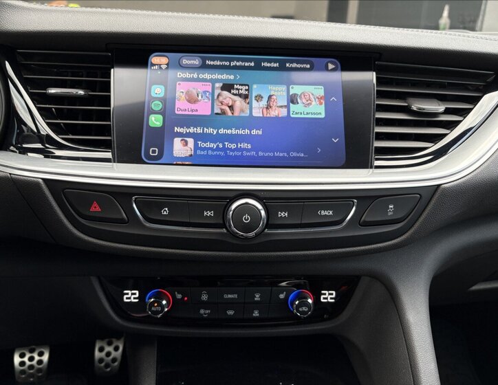 Opel Insignia Hatchback 2,0 l 128 kw