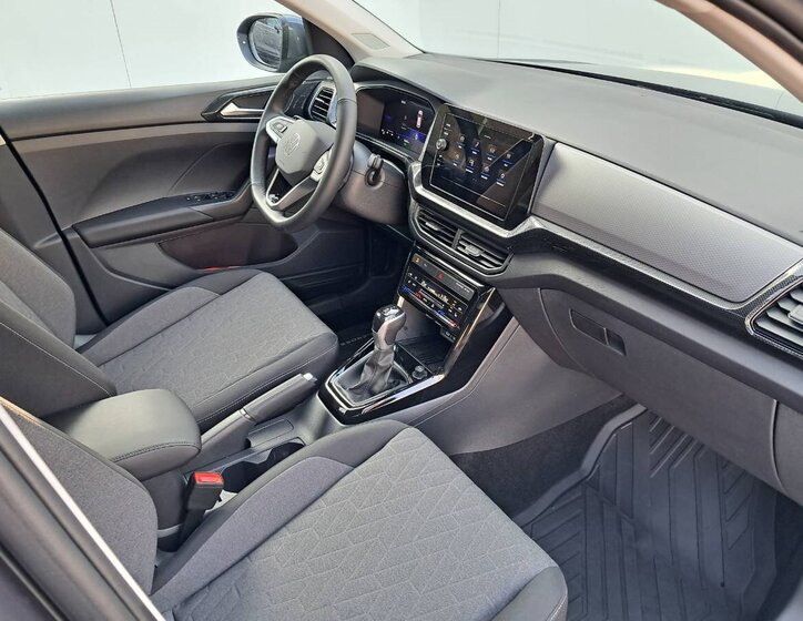 Volkswagen Ostatní Hatchback 999,0 85 kw