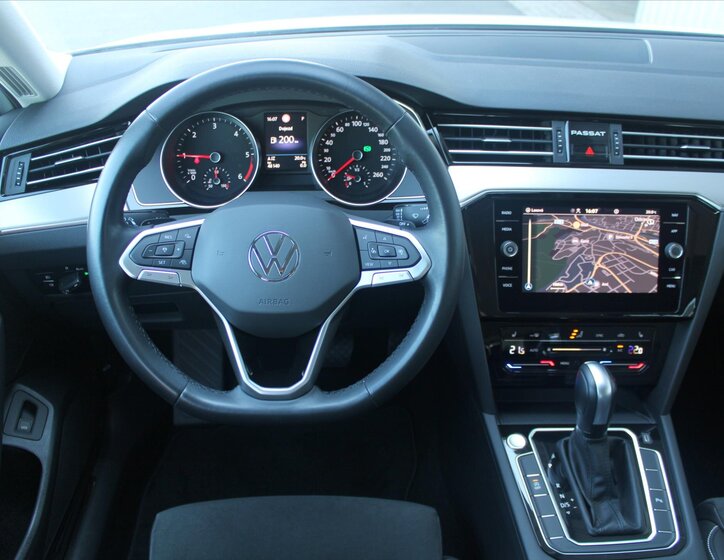 Volkswagen Passat Kombi 2,0 l 110 kw