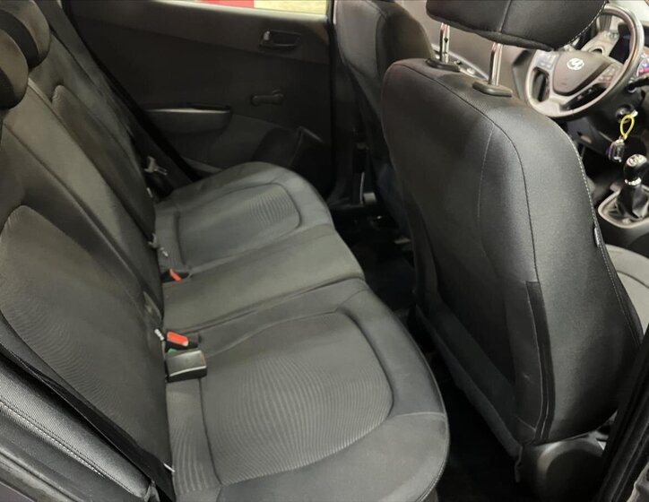 Hyundai i10 Hatchback 998,0 49 kw