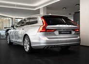 Volvo V90 4