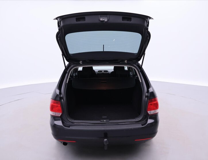 Volkswagen Golf Kombi 1,6 l 77 kw