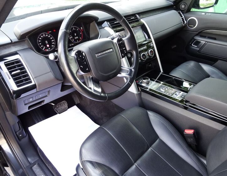 Land Rover Discovery 21