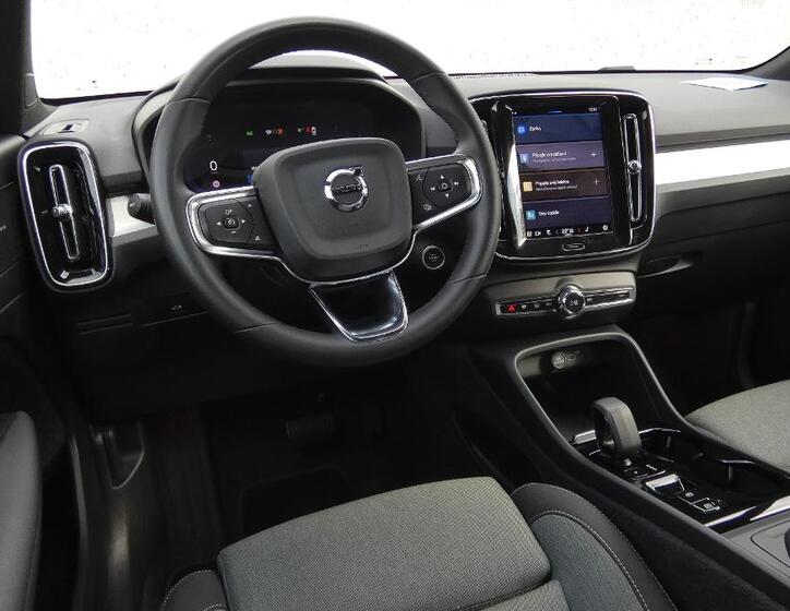 Volvo XC40 5