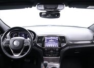 Jeep Grand Cherokee 31