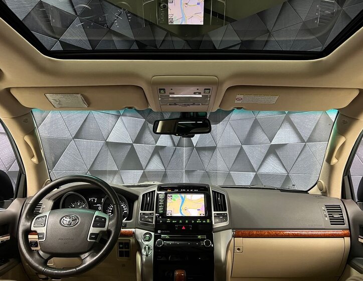 Toyota Land Cruiser 27