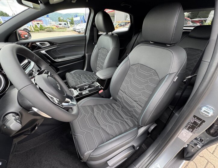 KIA XCeed CUV 1,6 l 132 kw